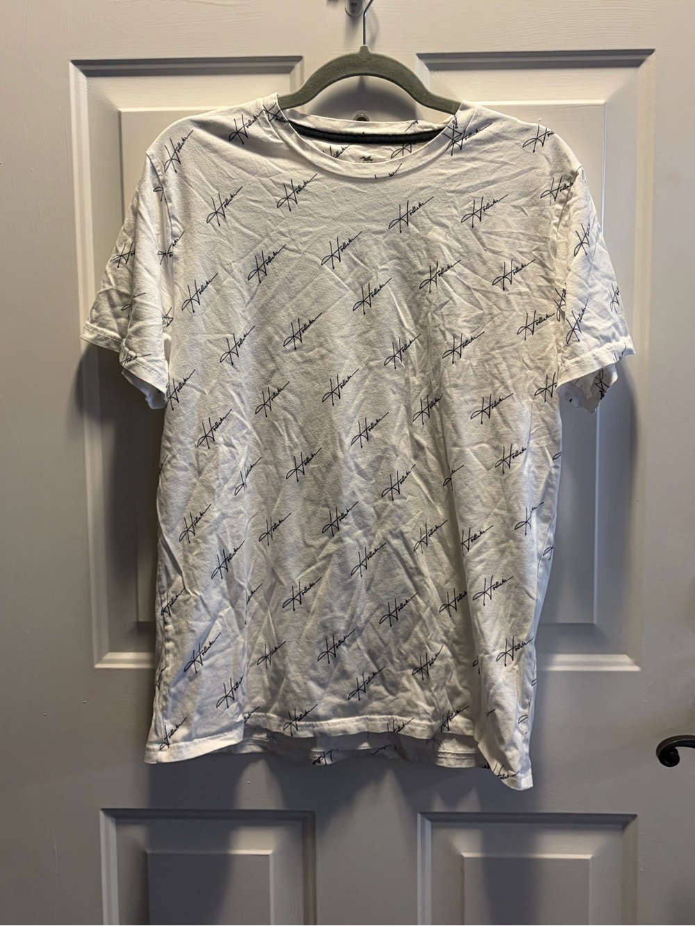 Hollister White Short Sleeve Tee with Black Script Print